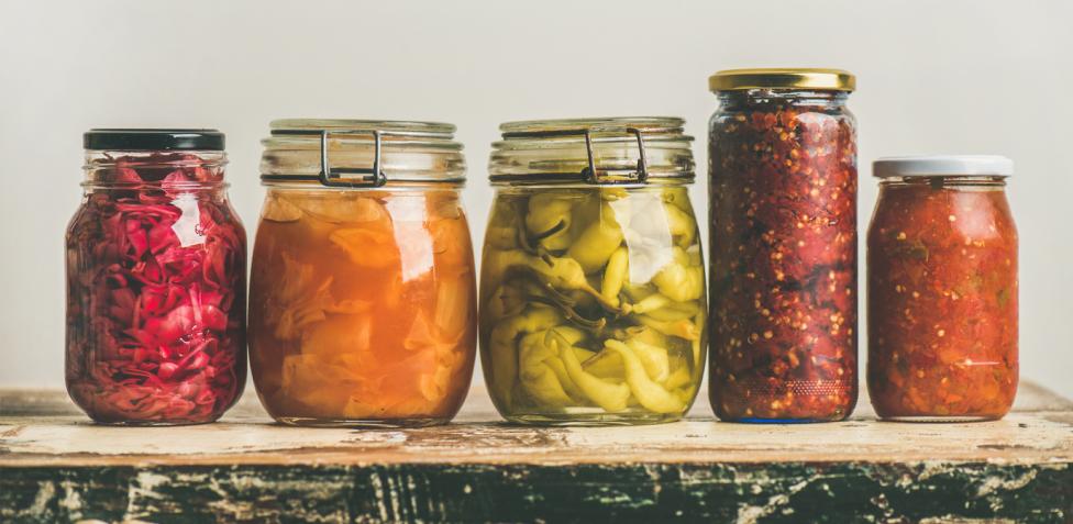 Cocina vegana con ingredientes fermentados: Sabores intensos