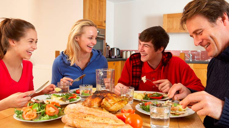 Consejos para llevar una dieta vegana en una familia no vegana