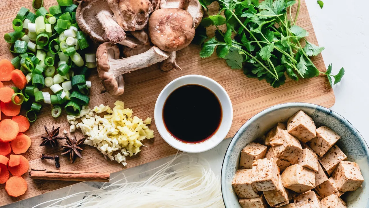 Recetas veganas con ingredientes de origen local